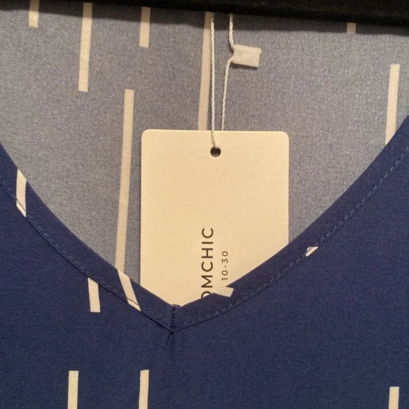 Brand New BloomChic Navy Dress…size 14-16 - Picture 6 of 6